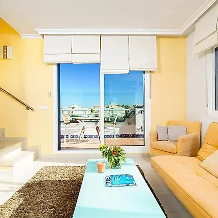 Apartment Atico Medina Molins